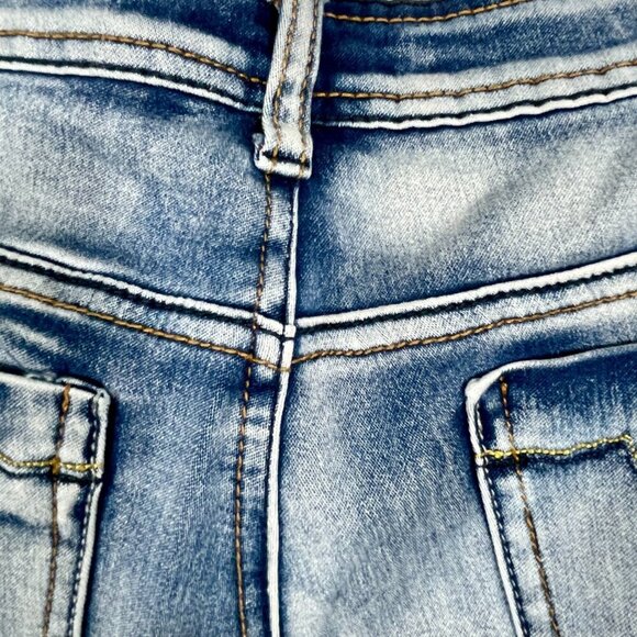 BAMBOO Y2K Low-Rise Faded Mid-Wash Embroidered Studded Skinny Jeans Womens 9/10 - Picture 7 of 14